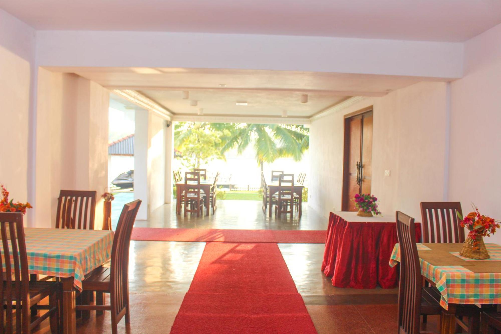 Sunset Araliya Hotel Bentota Aluthgama Ngoại thất bức ảnh